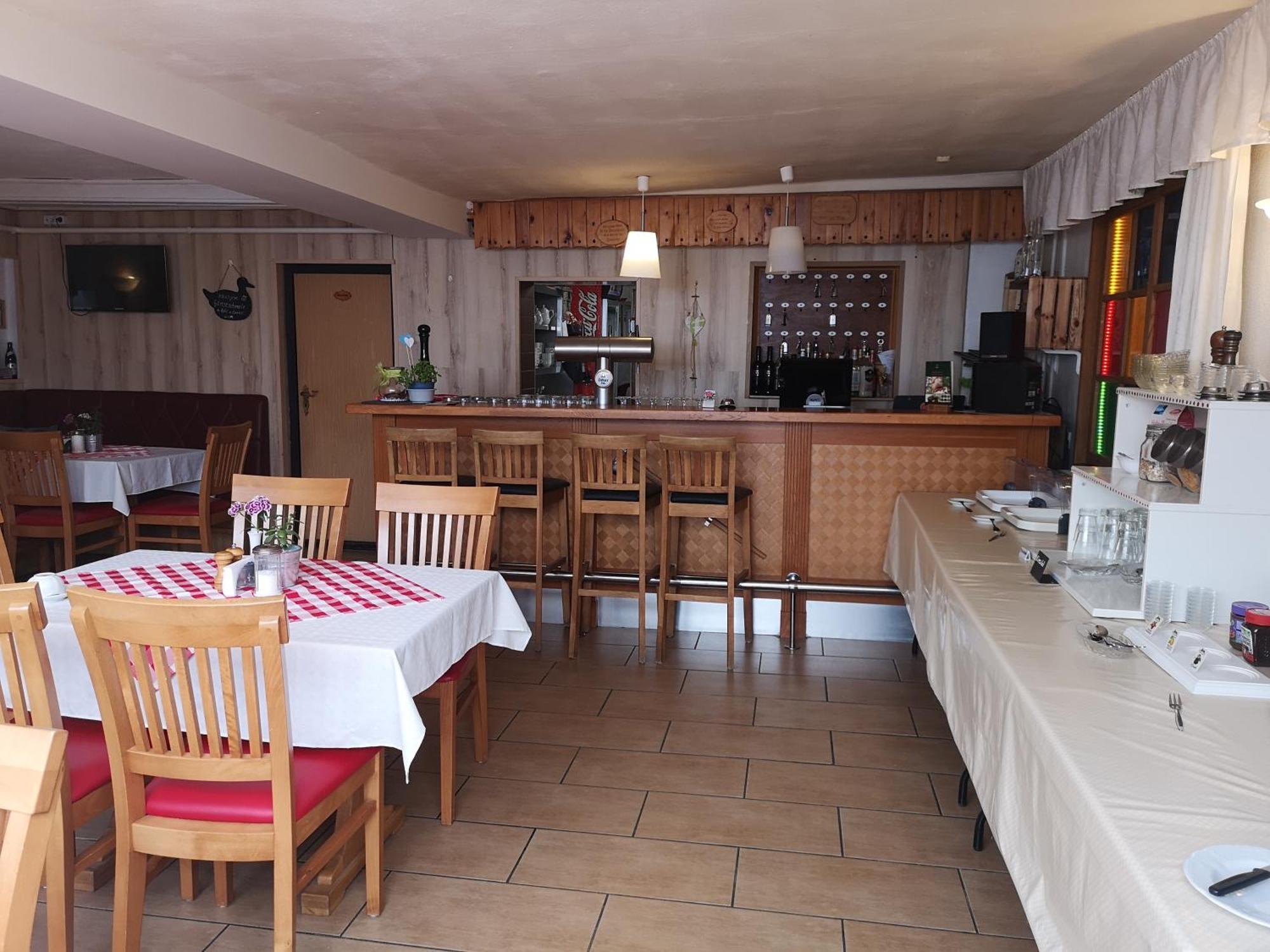 Uschi'S Gasthof Neuendorf  Ngoại thất bức ảnh